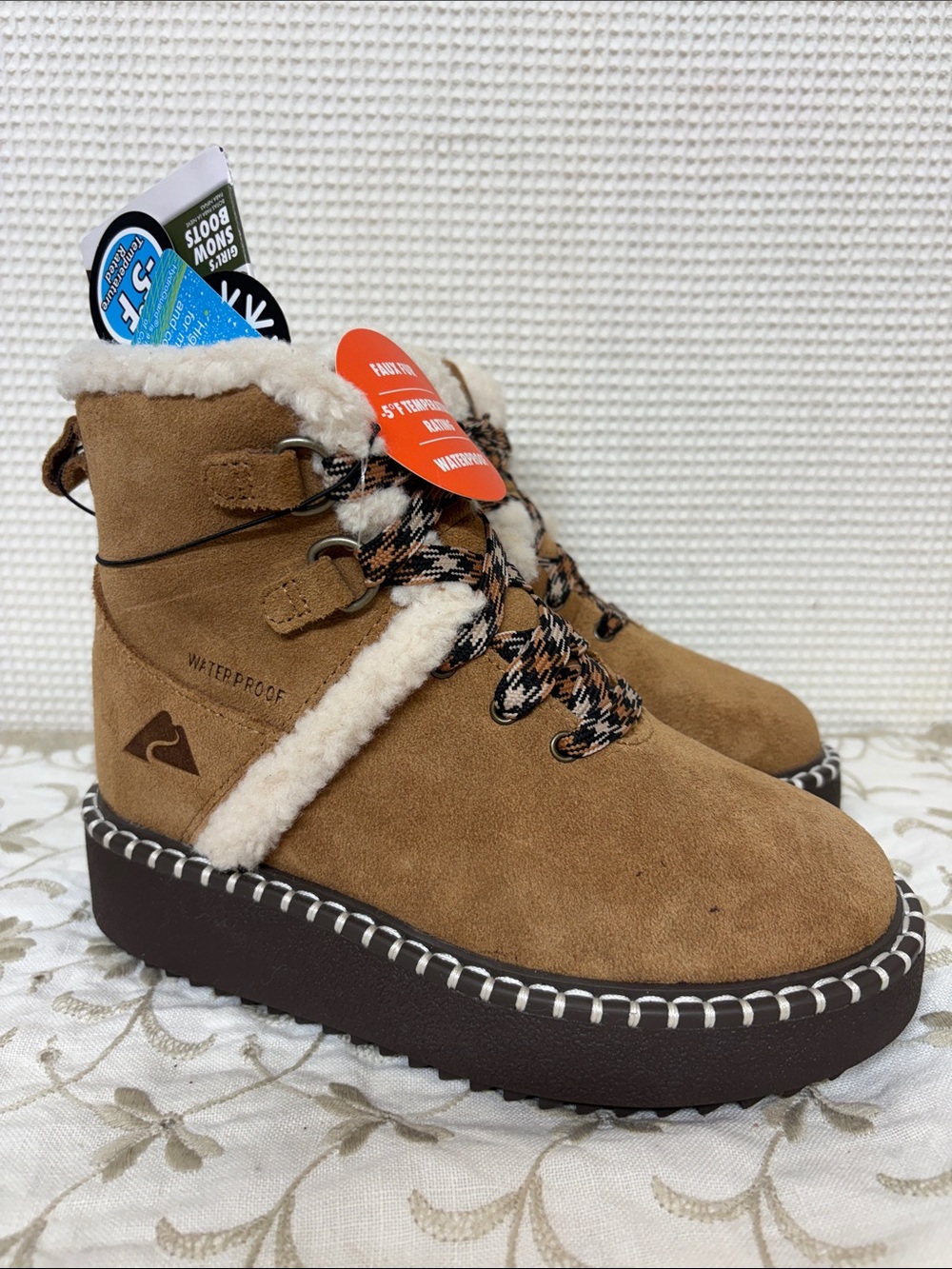 Ozark Trail, girls platform winter boots